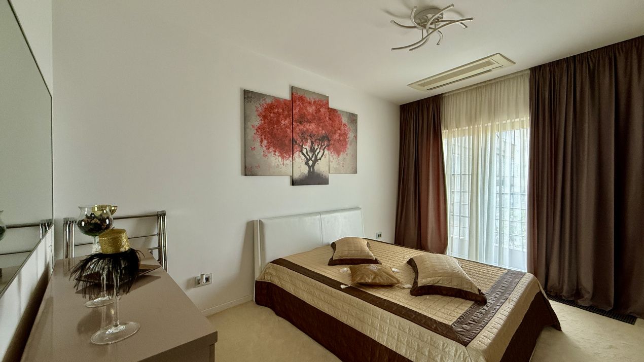Penthouse UNIC 204 mp totali in Tomis Nord Constanta mobilat si utilat – fotografia 8 din 38