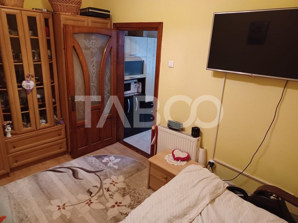 Apartament de vanzare la casa 3 camere terasa pivnita Orasul de Jos – fotografia 5 din 5