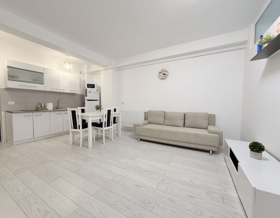 Apartament 3 camere Mamaia Nord prima linie la mare – fotografia 2 din 15