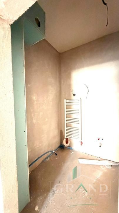 Oportunitate ! Apartament 4 Camere | Semifinisat | Logie 10 MP | Floresti – fotografia 16 din 27