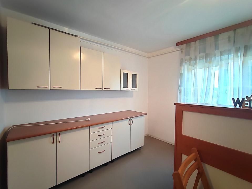 Apartament 3 camere, etaj 1,Inel 2, strada Dezrobirii, comision 0% – fotografia 16 din 17