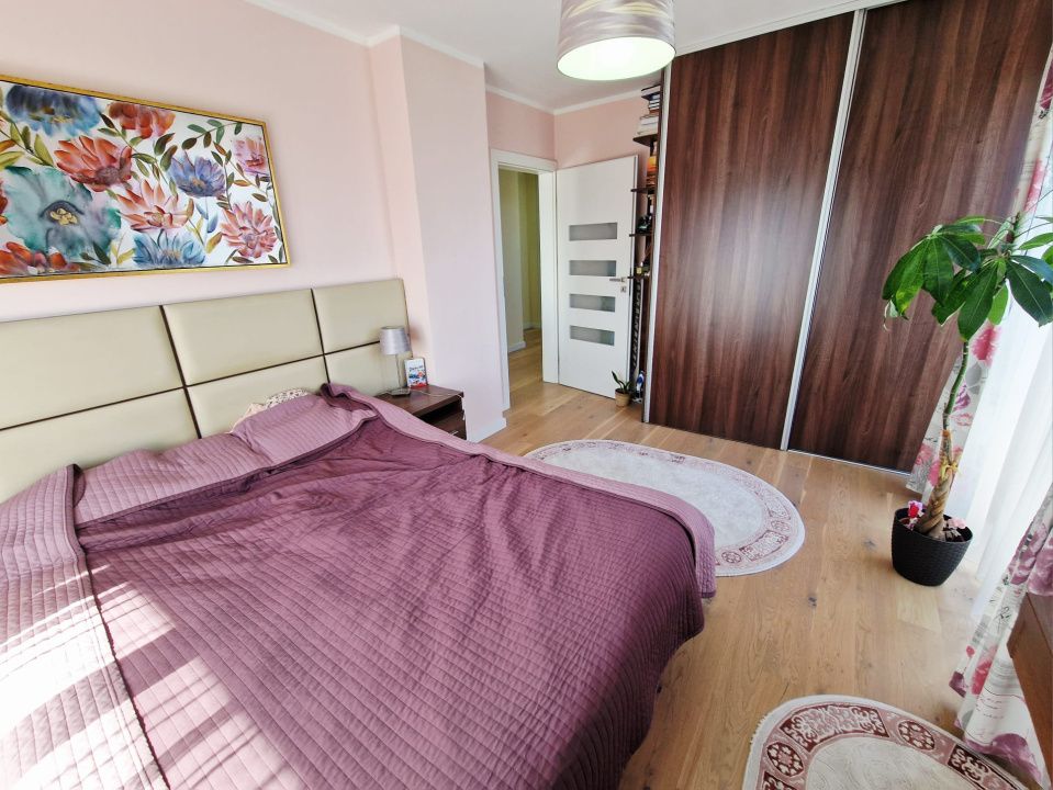 Apartament cu 4 camere in cartierul Europa – fotografia 8 din 18