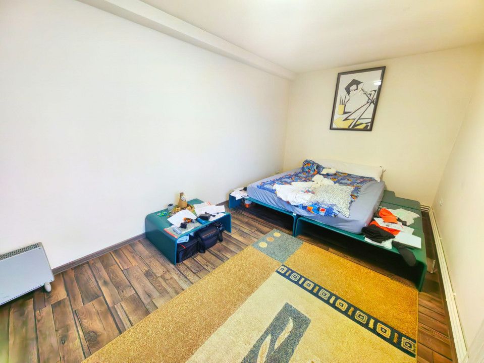 Casa Inedita , 300 mp utili, P+M,  5 bai, 6 dormitoare , 1975 mp teren,  Sacalaz – fotografia 22 din 91