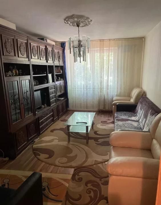 2 Camere de vanzare | Crangasi | Metrou | Parter | Bloc izolat 1982 – fotografia 1 din 6