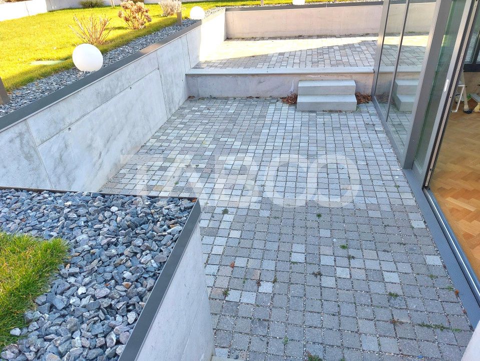 Casa istorica restaurata modernizata in totalitate zona Centrala Sibiu – fotografia 8 din 60