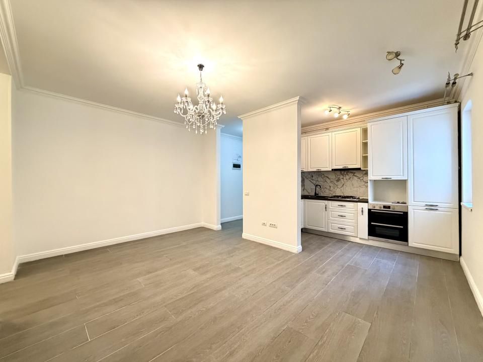 Apartament elegant, 3 camere, 62 mp utili, 103 mp curte - Dumbravita – fotografia 2 din 12