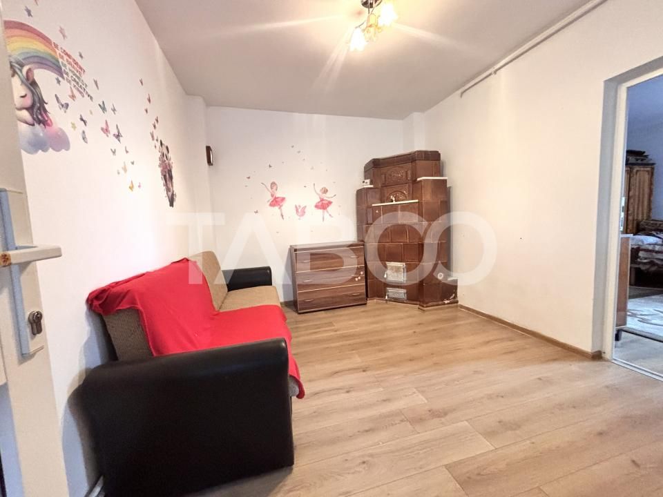 Casa individuala de vanzare cu teren de 929 mp front de 44 ml Someseni – fotografia 7 din 14