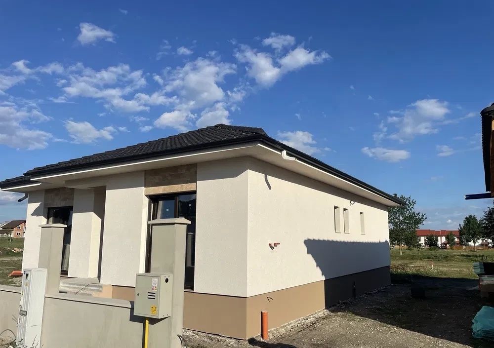 Casa Noua Alba Micesti 4 Camere 2 bai Terasa curte 400mp Teren Finisata la cheie – fotografia 2 din 15