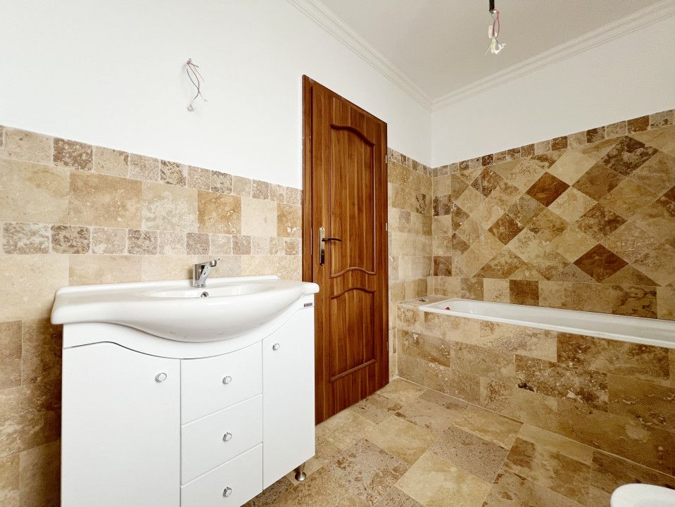 Casa insiruita, 4 camere, 87mp, 24mp terasa, toate utilitatile, in Giroc – fotografia 21 din 26