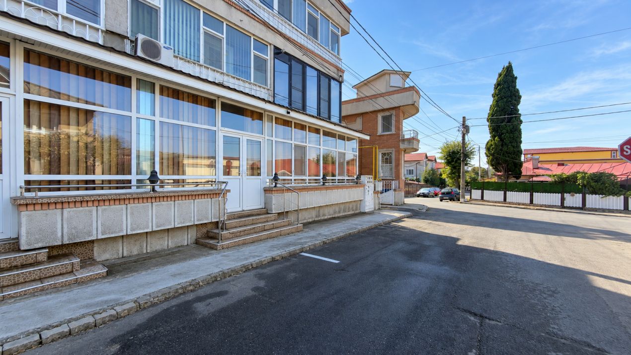 Apartament 3 camere Eforie Nord - 170,82 mp - intrare individuală si acces curte – fotografia 3 din 18