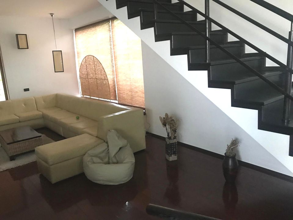 Casa D+P+E de inchiriat in Alba Iulia zona CETATE 350 mp si Teren 600 mp – fotografia 22 din 38