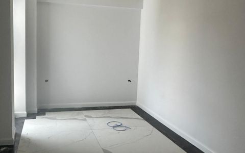 Apartament 2 camere de vanzare, situat in Tomis Plus, Constanta