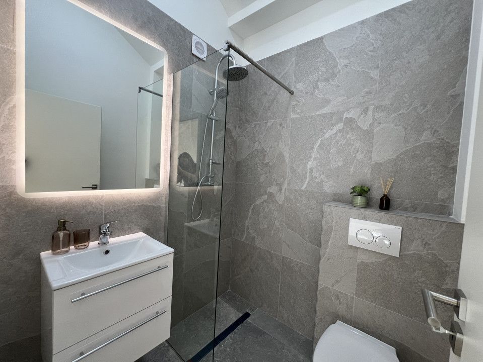 Penthouse 4 camere - mobilat si utilat, intabulat – fotografia 42 din 50