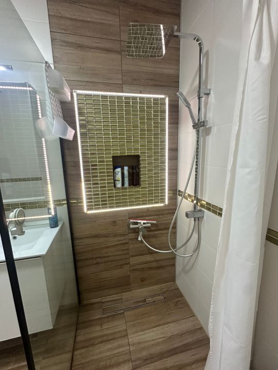 🏡 Apartament modern cu 2 camere de închiriat – Turnișor, Strada Tractorului – fotografia 2 din 9