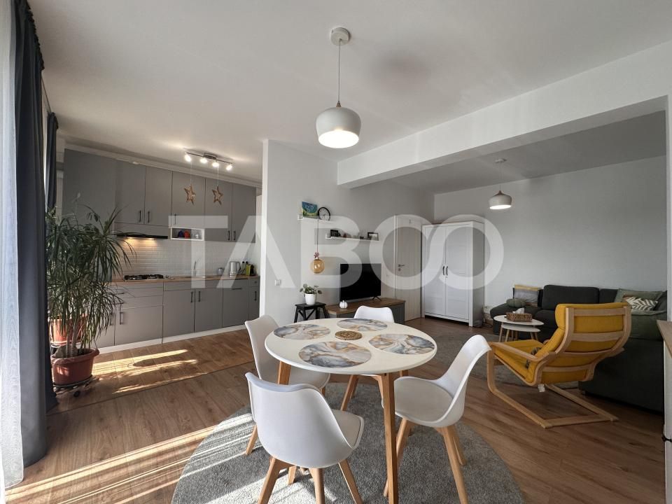 Apartament de vanzare 2 camere decomandat mobilat si utilat Piata Cluj – fotografia 3 din 17