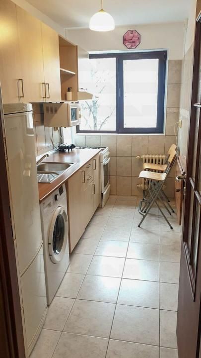 2 camere l vedere spate l 5 min metrou Victoriei – fotografia 4 din 10