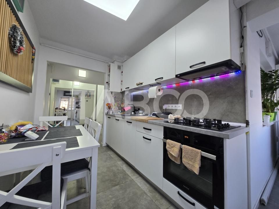 Apartament 2 camere de vanzare 51mp decomandat Vasile Aaron Sibiu – fotografia 6 din 11