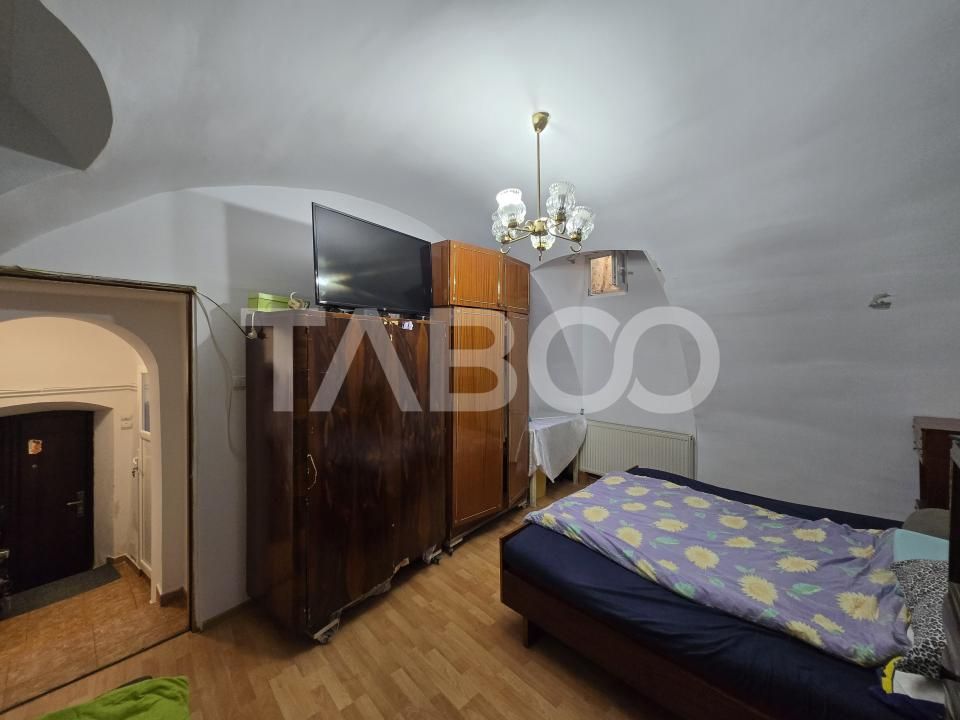 Garsoniera de vanzare decomandata 29 mpu zona Centrul Istoric Sibiu – fotografia 4 din 9