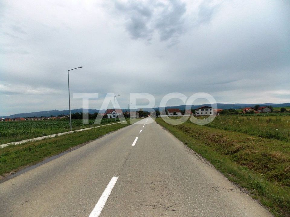 Teren de vanzare 10000 mp CF 107274 deschidere de 42 m in Sura Mica – fotografia 6 din 8