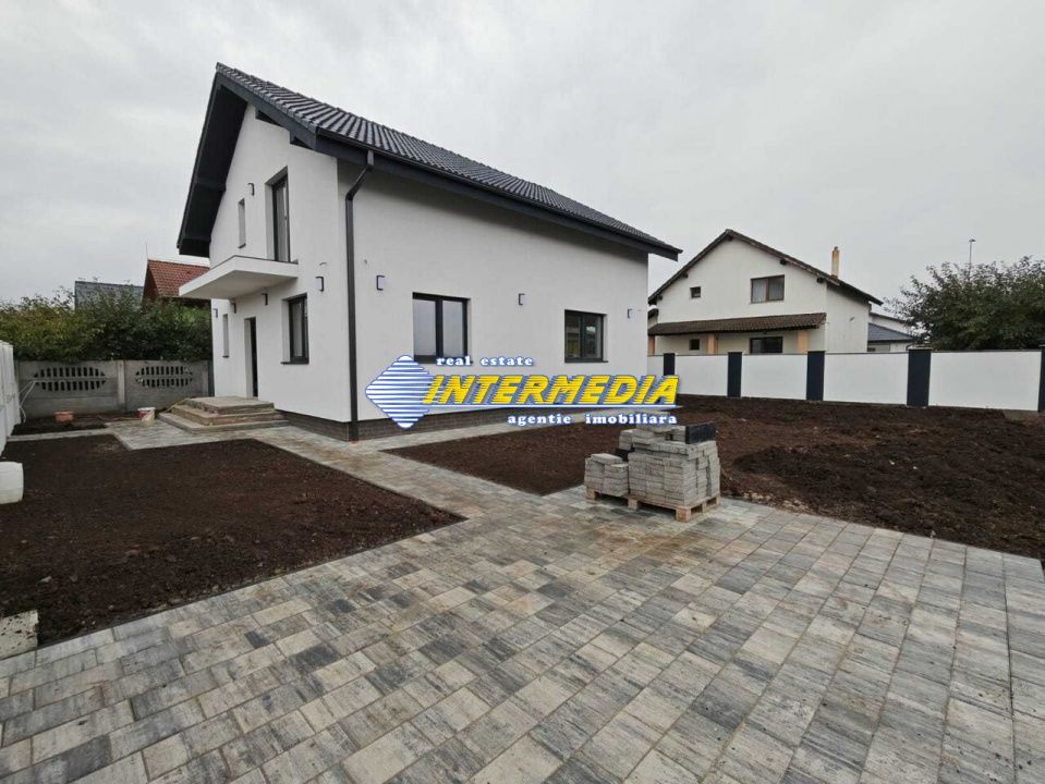 CASA NOUA I 4 CAMERE I 61 130 MP I TERASA I Teren 361 mp I DE VANZARE – fotografia 9 din 23