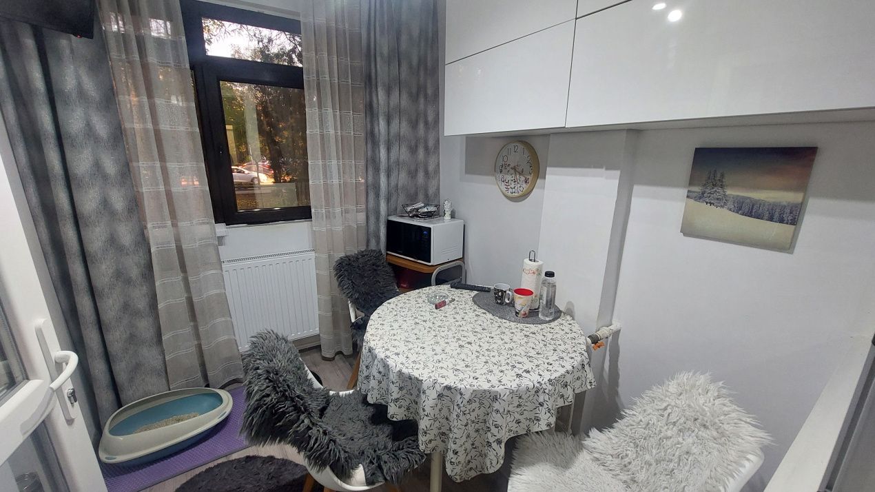 Garsoniera semidecomandata, parter, Cartier Brazda, zona Liceul Titulescu – fotografia 3 din 5