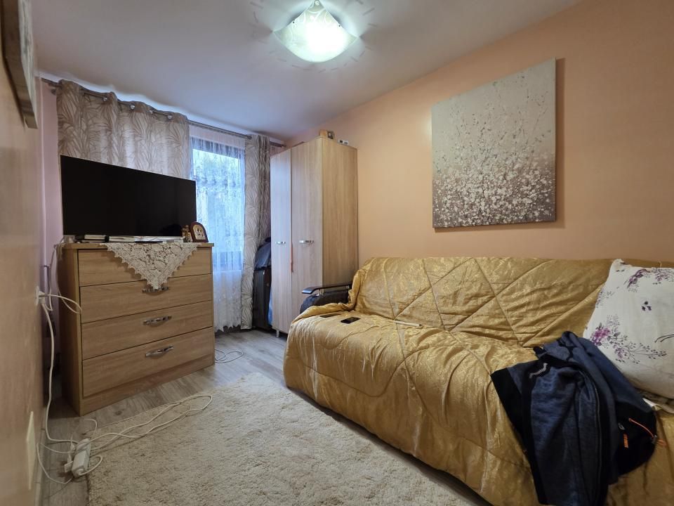 Apartament de 3 camere, decomandat, zona Piata Voievozilor-Alexandru cel Bun – fotografia 6 din 8