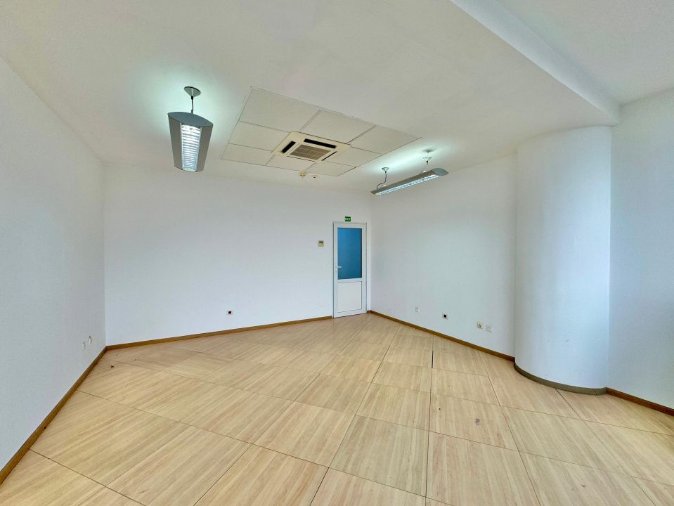 Spatiu de birouri | Vitan Center | Utilitati incluse – fotografia 3 din 8
