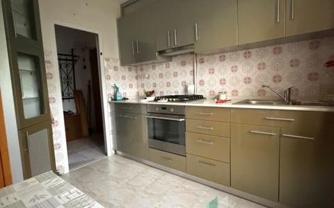 3 CAMERE DECOMANDAT |  BALCON | GARAJ | PIVNIȚĂ | CENTRALĂ PROPRIE | MĂNĂȘTUR