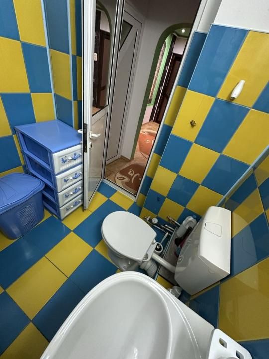 Apartament 2 camere decomandat, etaj 3, zonă Exercițiu – lângă JAM, Pitești – fotografia 3 din 8