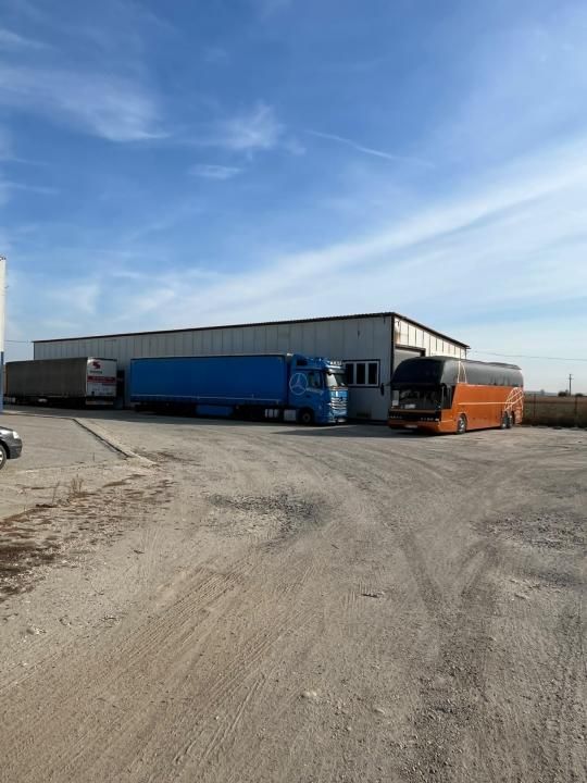 De inchiriat hala industriala openspace 600 mp in Gaesti Est – fotografia 4 din 8