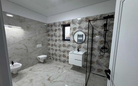 OCAZIE DE NERATAT! APARTAMENT IN VILA! curte si intrare privata!