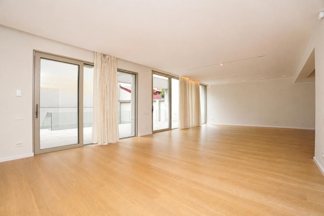 Clădire 9 Camere | 398 MP | Grădină 98 MP | 4 Parcări | Dorobanți – fotografia 4 din 24
