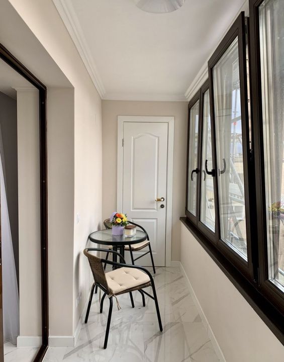 Apartament 3 camere 95 mp. RENOVAT Loc Parcare 2 Balcoane CETATE M-uri View Parc – fotografia 14 din 15