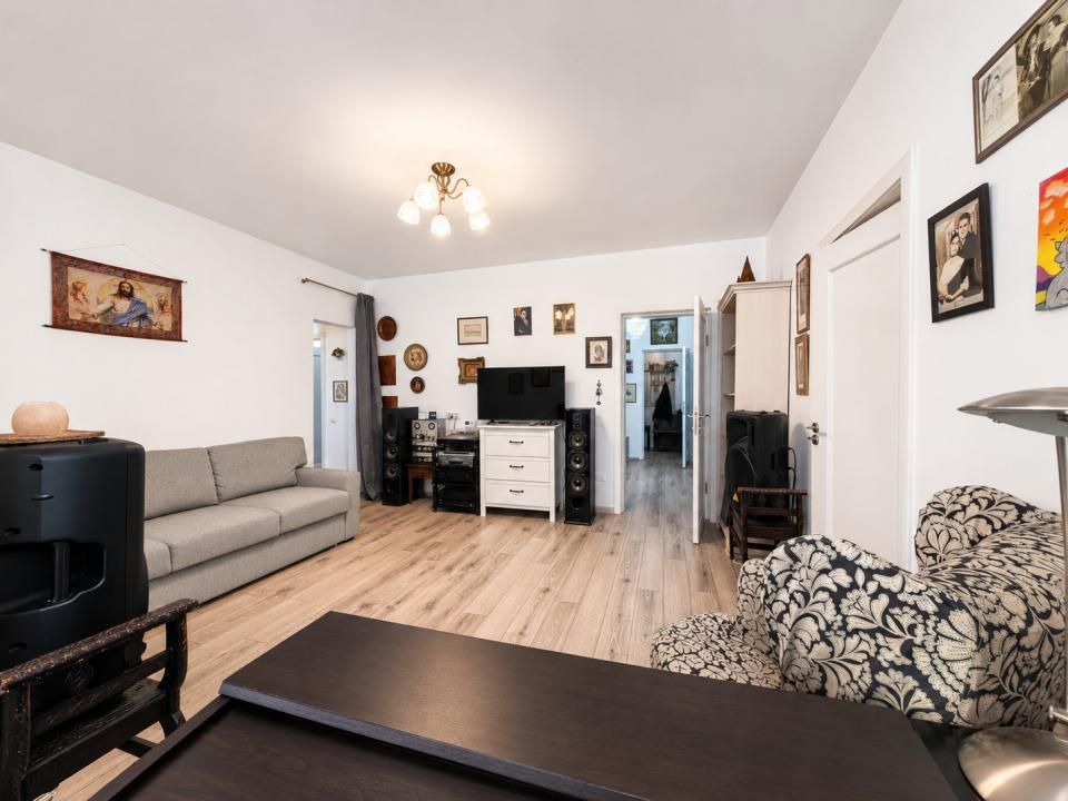 0% Comision | 2 Camere cu farmec 70MP | Renovat 2023, tavane înalte, FARA Risc – fotografia 9 din 22