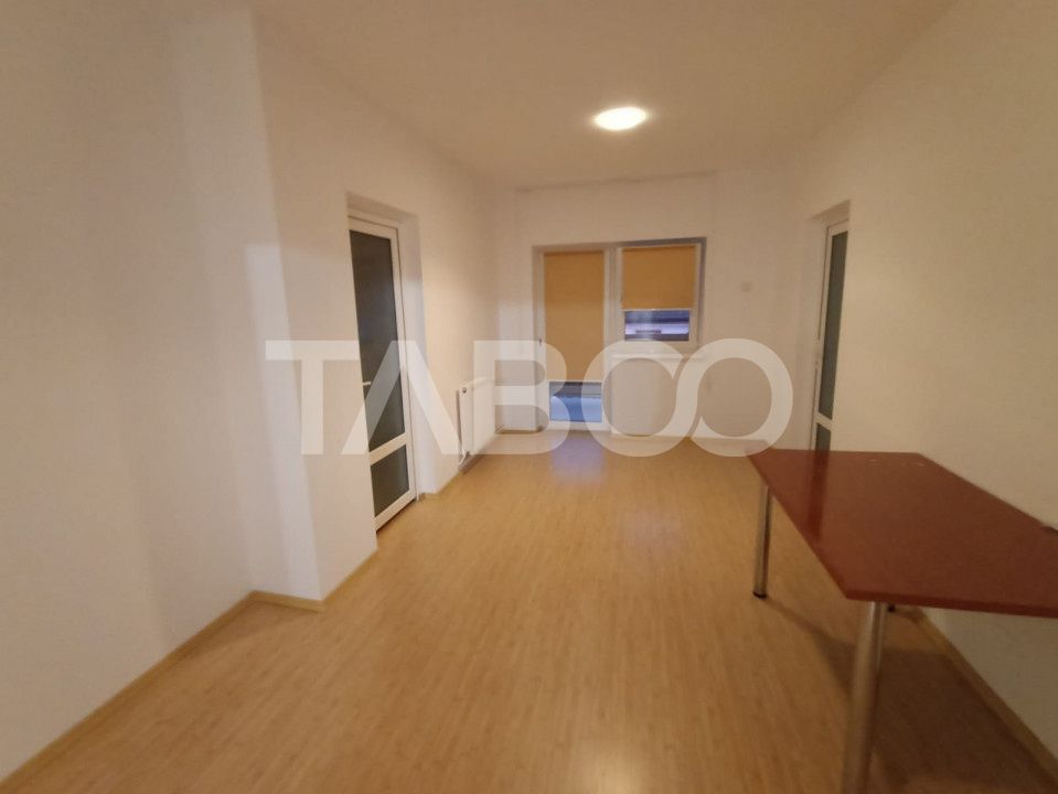 Spatiu birouri 80mp 2 camere si locuri de parcare cartier Strand Sibiu – fotografia 4 din 7