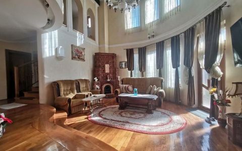 Casa de vanzare cu 4 camere, cartier Grigorescu, Oradea