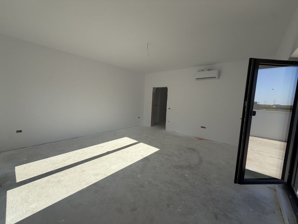 P5034 Apartament DECOMANDAT cu 3 camere zona LAC DUMBRAVITA,ETAJ 1, 2 Parcari – fotografia 12 din 35