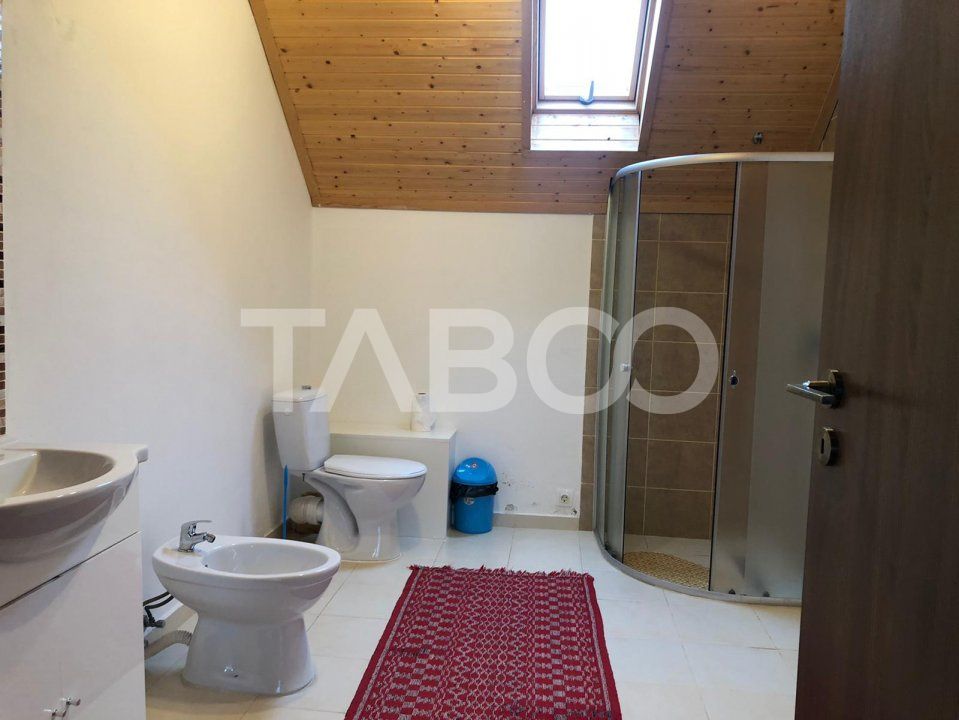 Casa individuala 7 camere cu 500 mp teren in Selimbar – fotografia 20 din 27