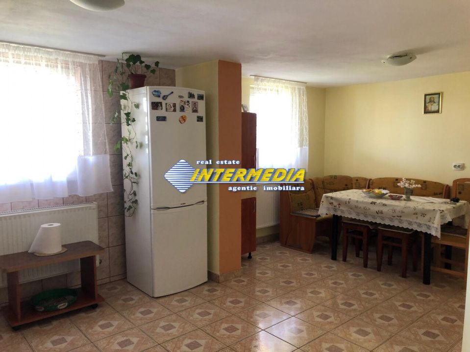 Casa deosebita  D+P+E de vanzare CETATE cu 900 mp. teren – fotografia 14 din 20
