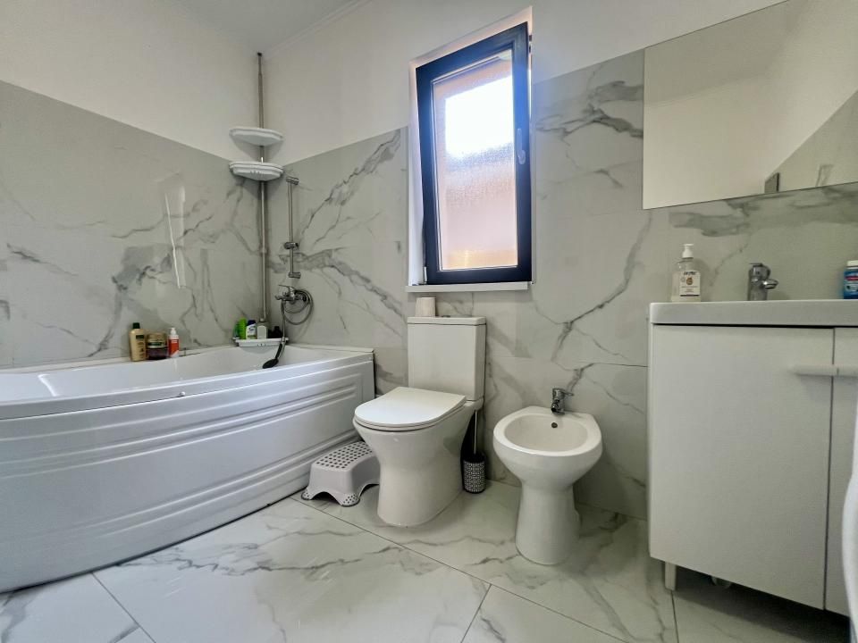 Duplex 3 camere, 72 mp utili, mobilat/utilat - Sanmihaiu Roman – fotografia 10 din 12
