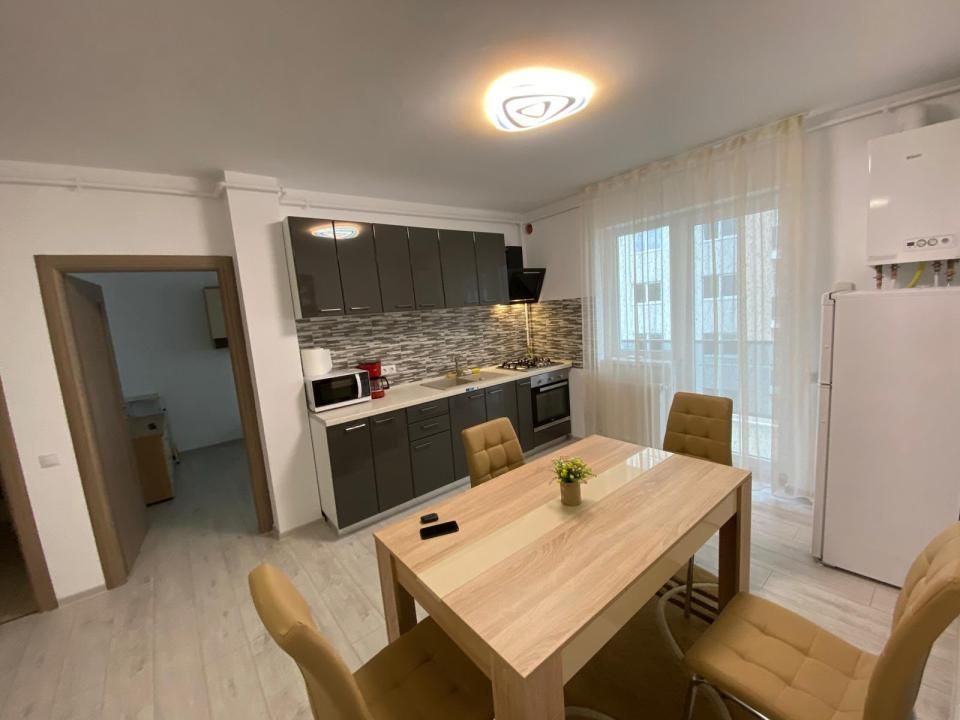 Apartament cu 3 camere,etaj 2,zona Vivo,Optimus. – fotografia 2 din 9