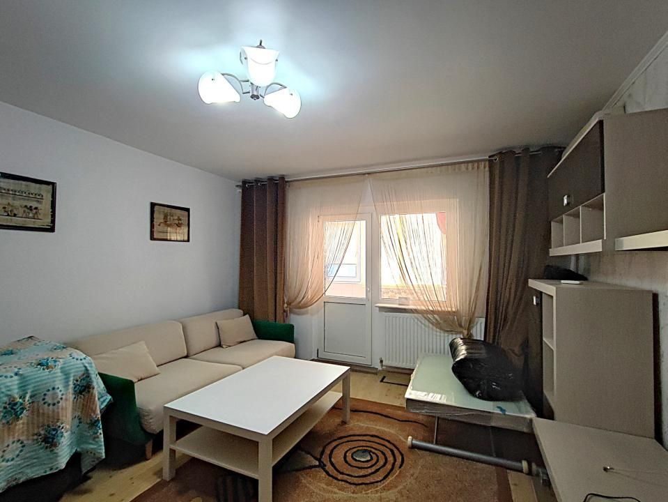 Apartament 3 camere, etaj 1,Inel 2, strada Dezrobirii, comision 0% – fotografia 3 din 17