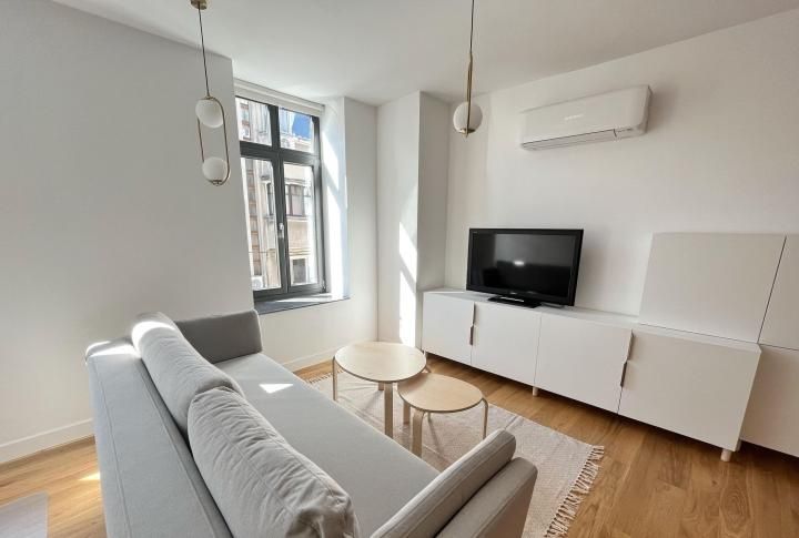 2 Camere de inchiriat | Unirii | Metrou | Centrala | Parcare Subterana – fotografia 3 din 13