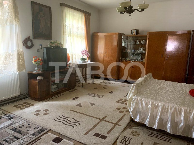 Casa cu 2 camere si gradina de vanzare in Sibiu zona Orasul de jos – fotografia 5 din 19