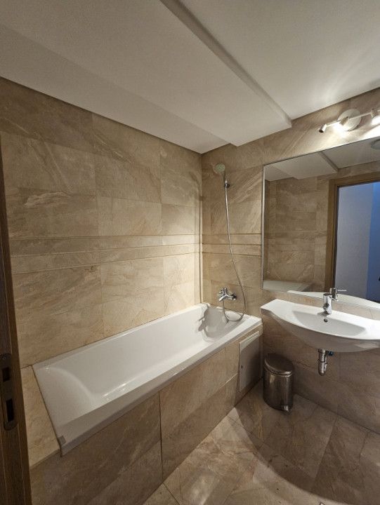 700e+TVA Apartament 2 camere, dressing, 2 bai si parcare! UpGround M. Pipera – fotografia 8 din 10