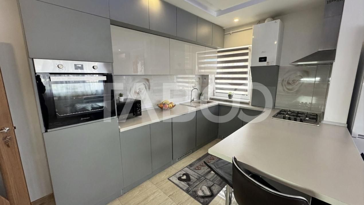 Apartament modern 3 camere 2 balcoane 63mpu Pictor BRANA SELIMBAR – fotografia 3 din 9
