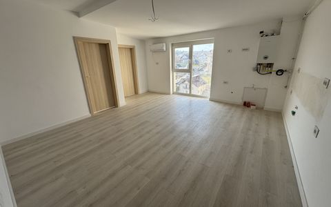 🏢 Apartament 3 camere de vânzare – bloc nou (2022)