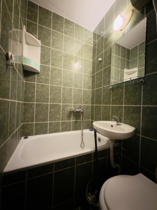 Garsoniera, mobilata si utilata, etaj 4, zona Girocului – fotografia 8 din 9