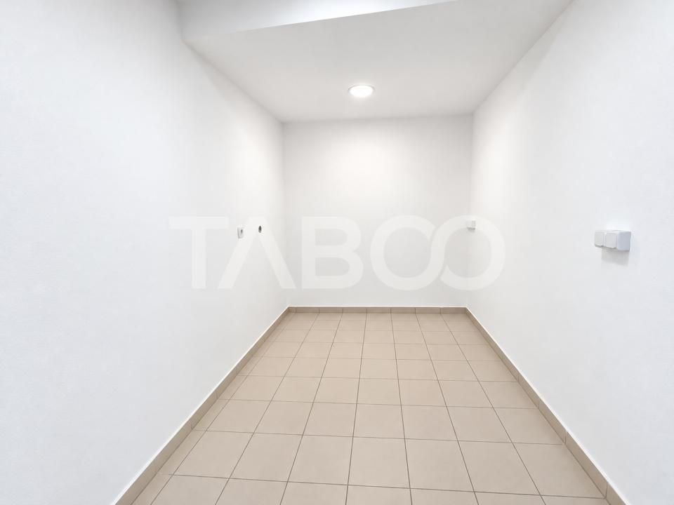 Spatiu de birouri de inchiriat - etaj privat spatios priveliste – fotografia 16 din 23