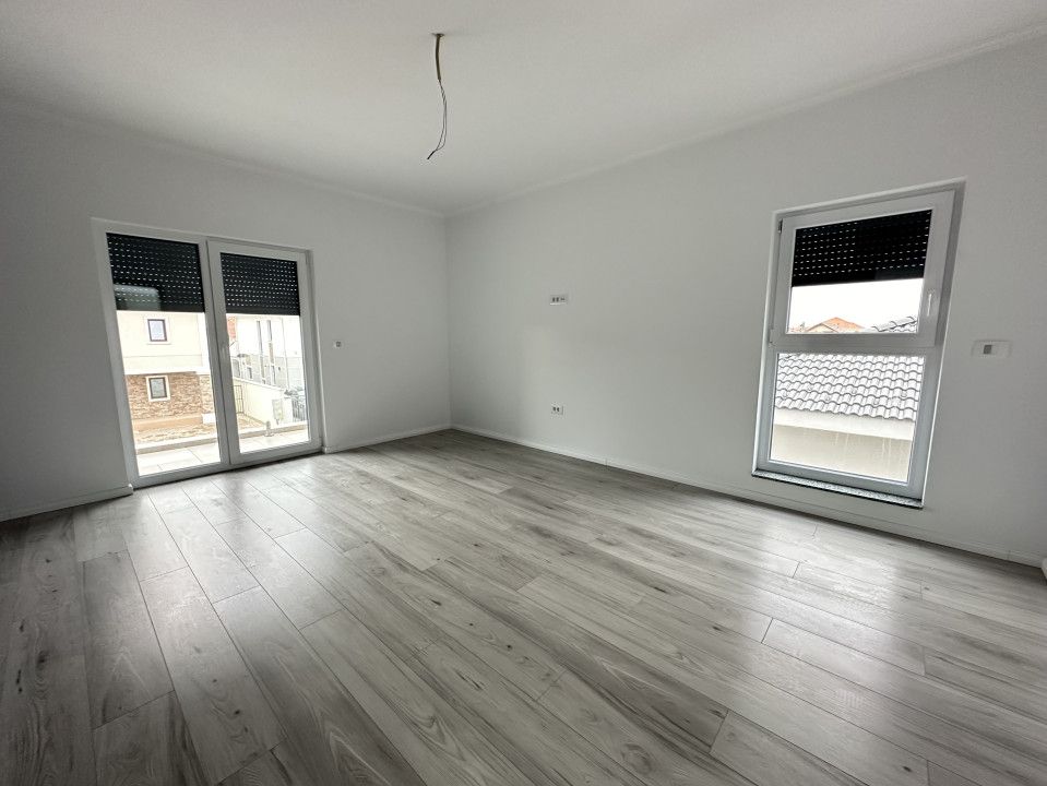 Duplex cu 4 camere, 150 mp utili, 335 mp teren + garaj - Dumbravita – fotografia 6 din 14